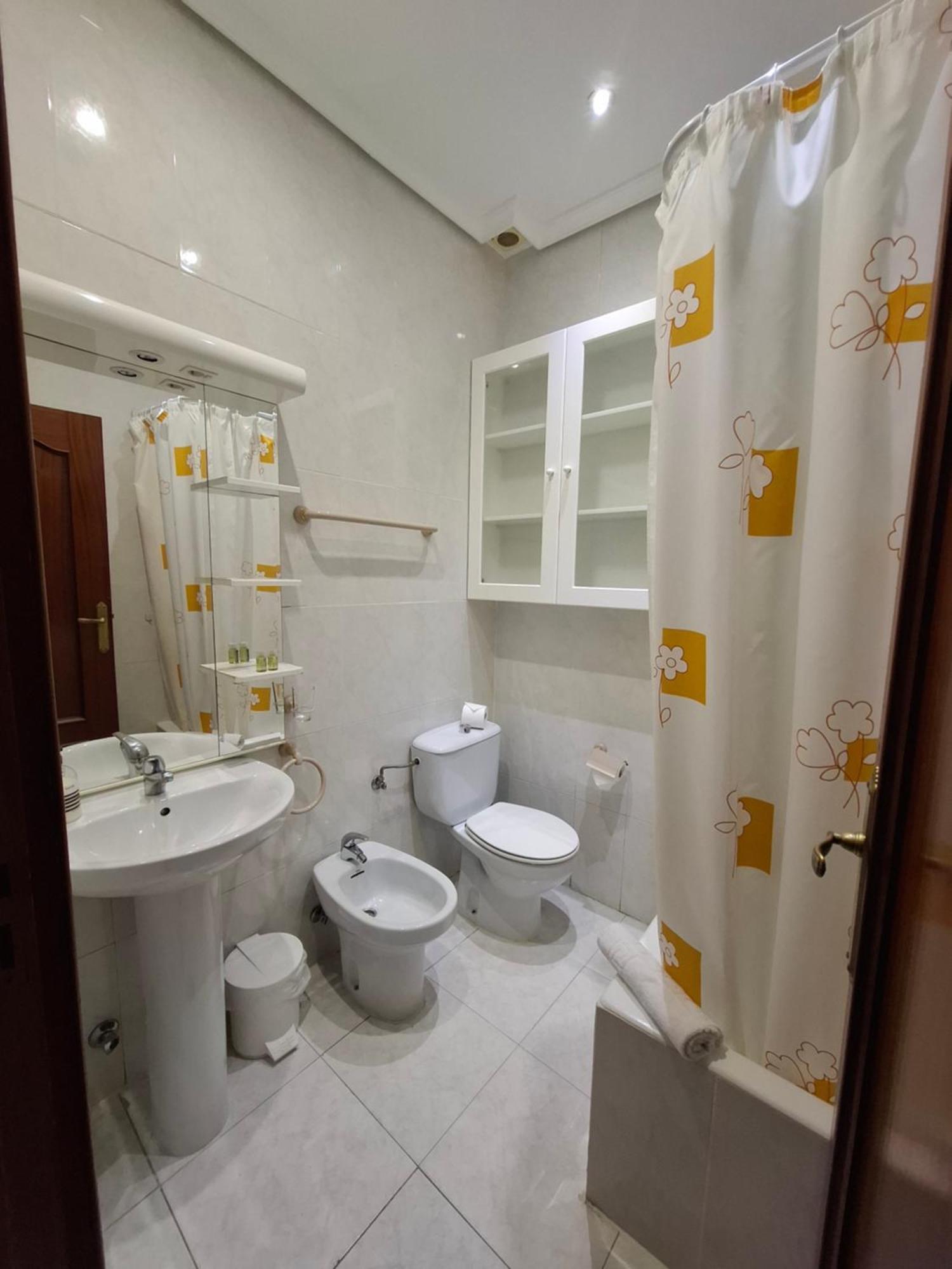 Hostal Villamanez マドリード エクステリア 写真